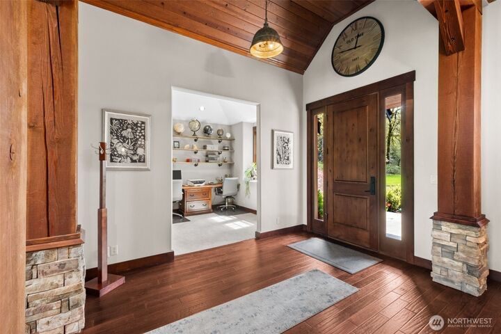 Property Photo:  30336  Thomas Road SE  WA 98042 