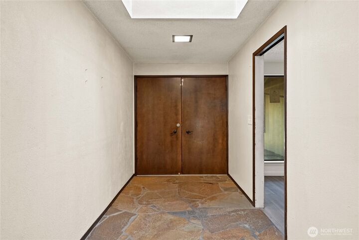 Property Photo:  3327 SW 323rd Street  WA 98023 