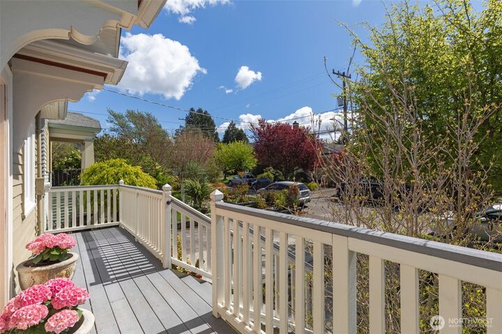 Property Photo:  144 NW 79th Street  WA 98117 