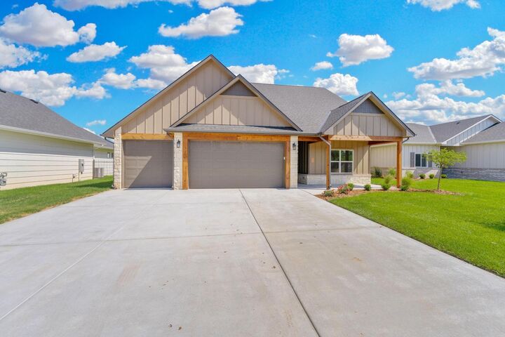 Photo de la propriété: 742 N Rainbow Lake Ct. KS 67235