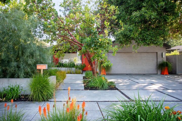 Property Photo:  440 Hale Street  CA 94301 