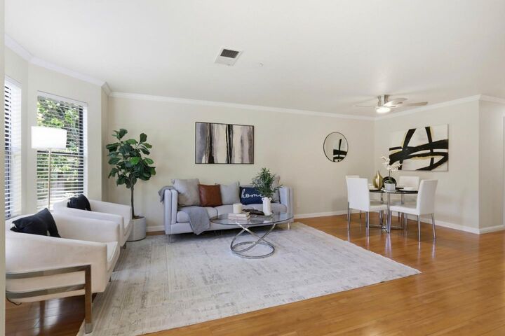 Property Photo:  979 La Mesa Terrace Apt D  CA 94086 