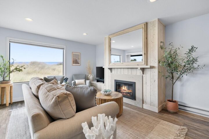 Property Photo:  101 Shell Drive 109  CA 95076 