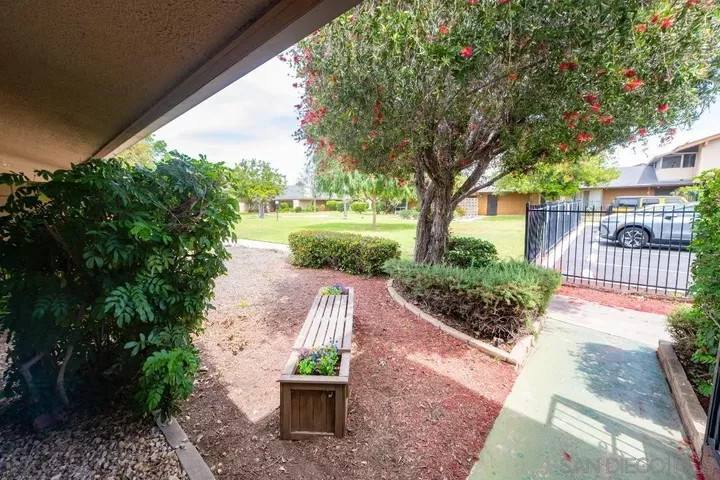 Property Photo:  514 Shady Lane Unit C  CA 92021 