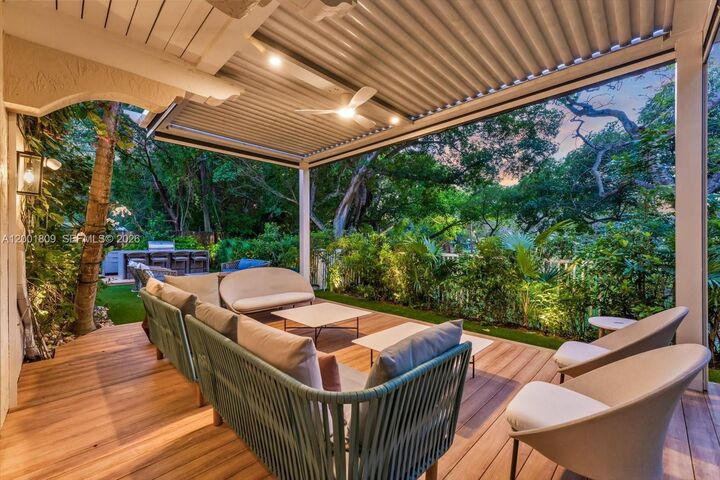 Property Photo:  4090 Barbarossa Ave  FL 33133 