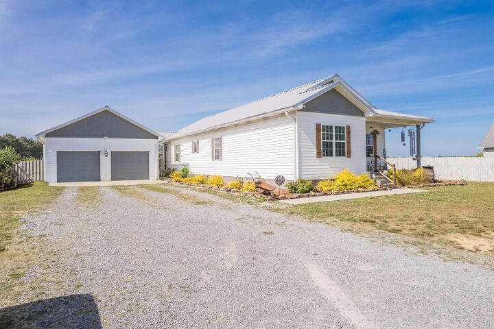 Property Photo:  775 Cemetary Rd  AL 35083 