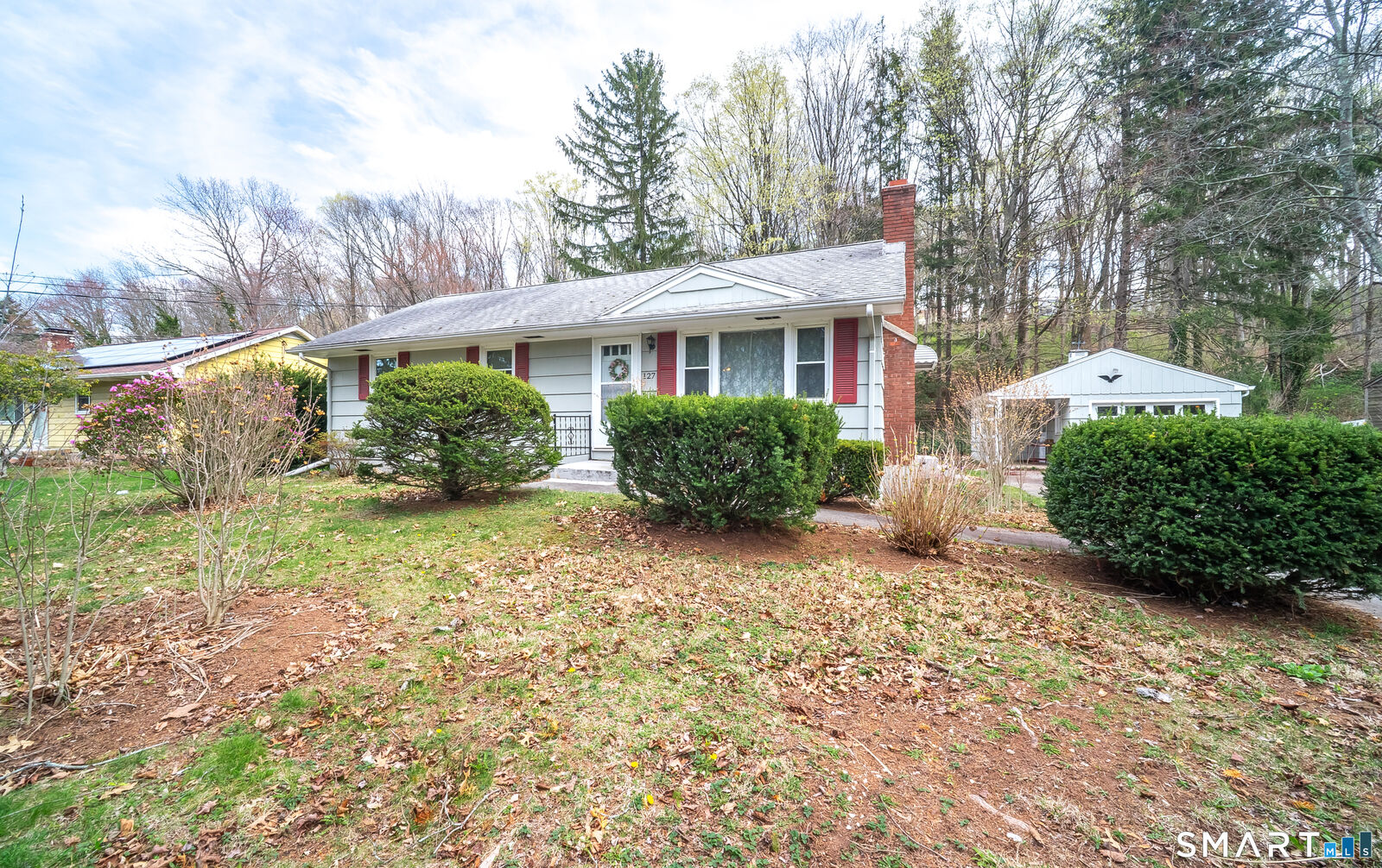 Property Photo:  127 Bee Street  CT 06450 