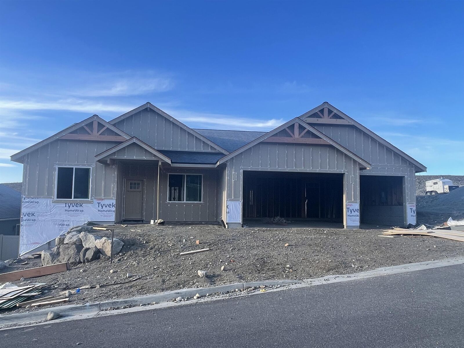 Property Photo:  74 E Center Ln  WA 99208 