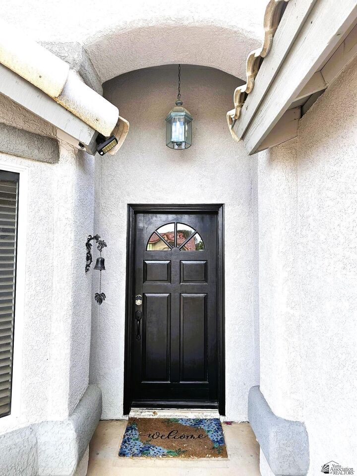 Property Photo: 10711 E 36 Pl AZ 85365