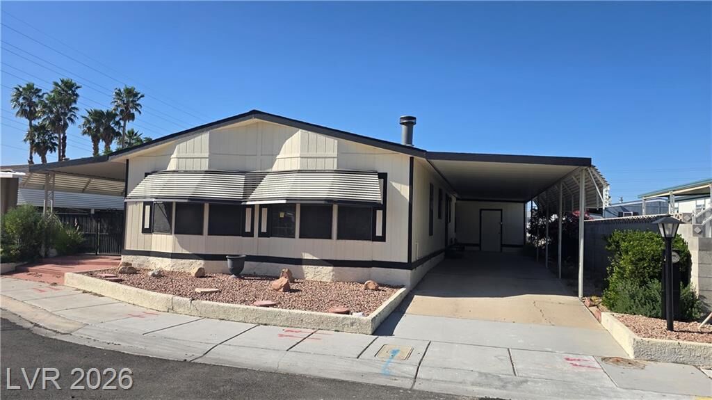 Property Photo: 5436 Tres Piedras Road NV 89122