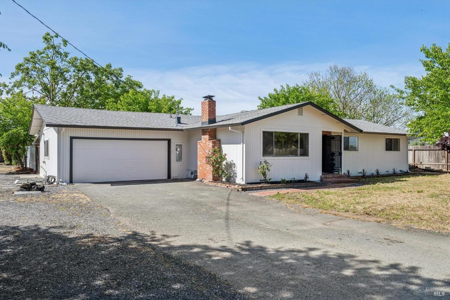 Property Photo:  2295 Francisco Avenue 1  CA 95403 