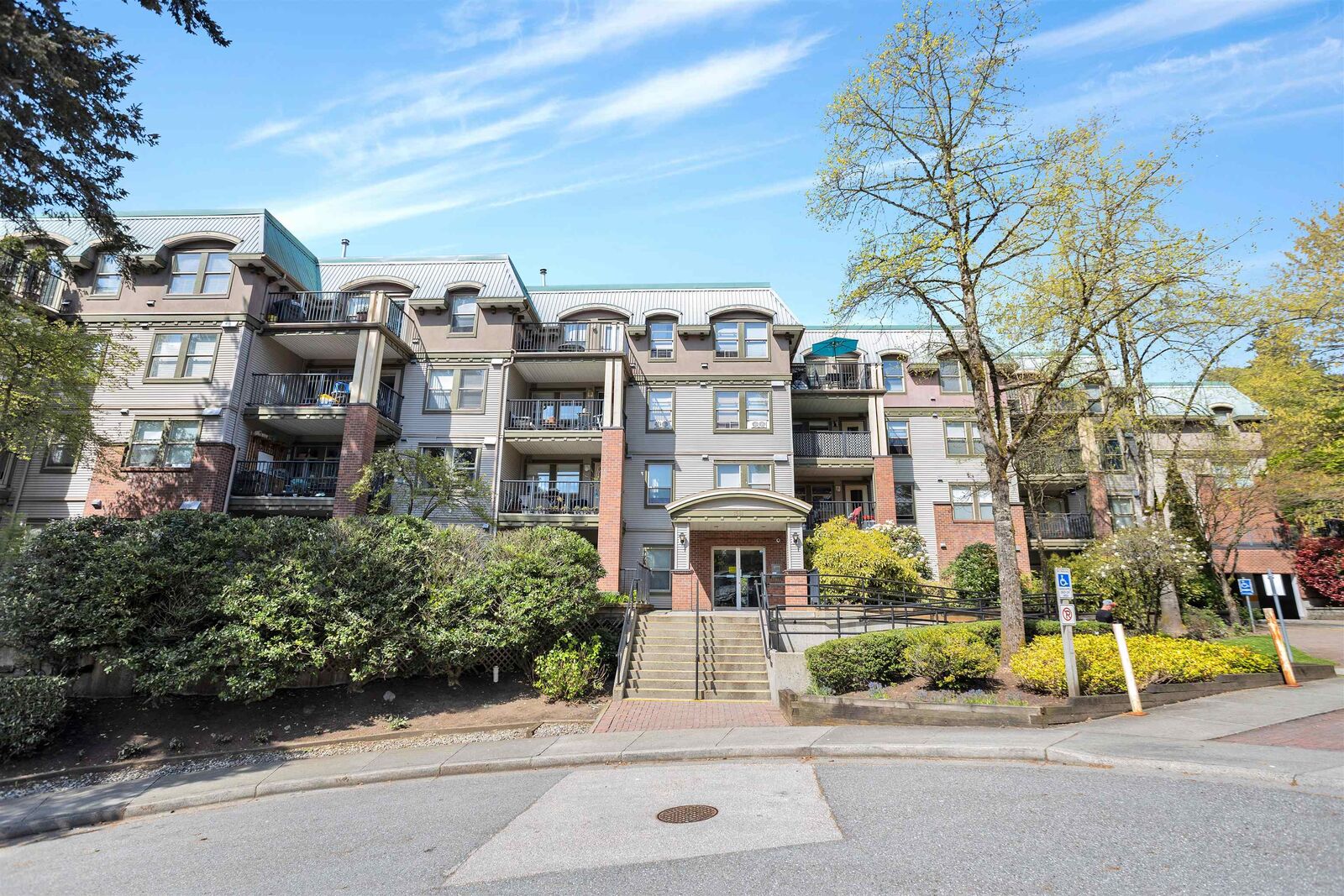Property Photo: 1591 Booth Avenue 417 BC V3K 1B7