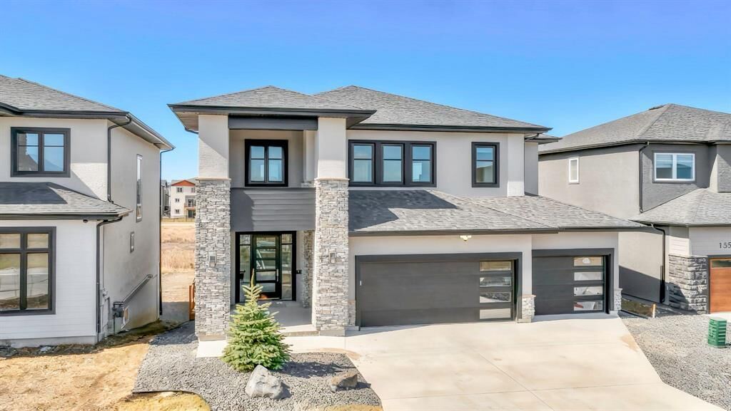 Property Photo:  131 Windflower Road  MB R3Y 0S8 