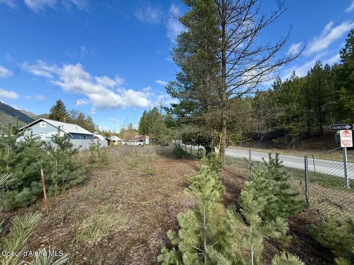 Property Photo:  310 Third St  ID 83849 