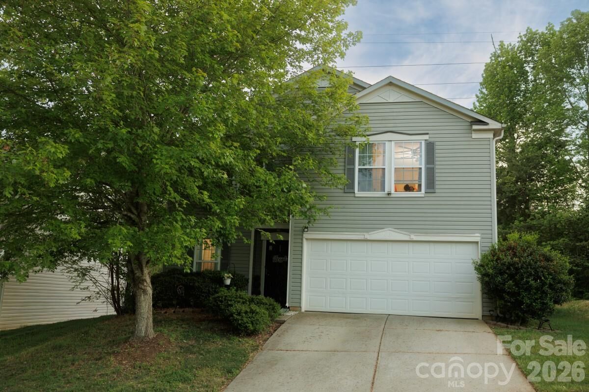 Property Photo:  6135 Blue Ash Lane  NC 28215 