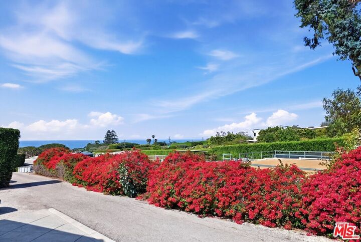 Property Photo:  30429 Morning View Dr  CA 90265 