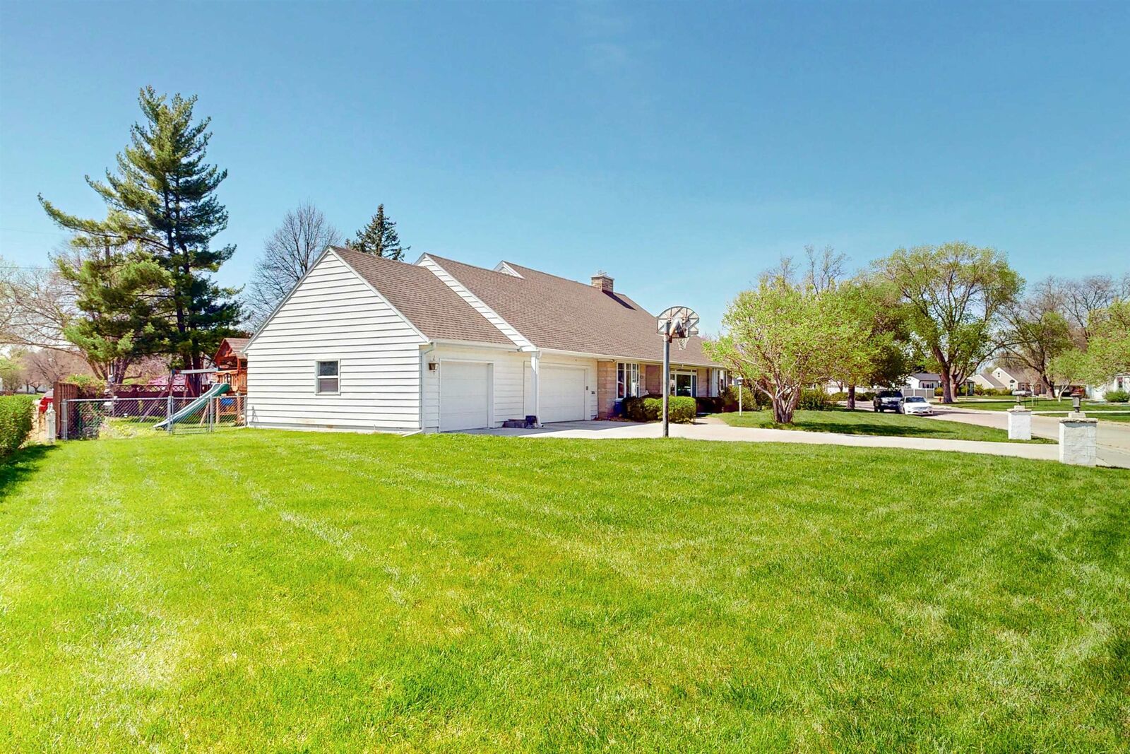 Property Photo:  109 Morton Road  NE 68601 