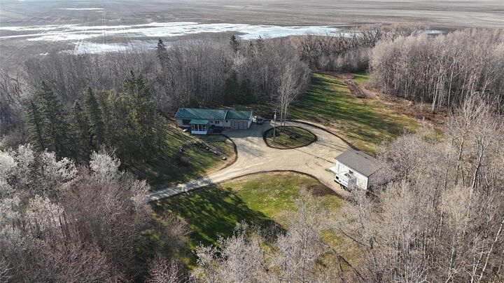 Property Photo:  208 Landels Road  MB R9A 1R6 