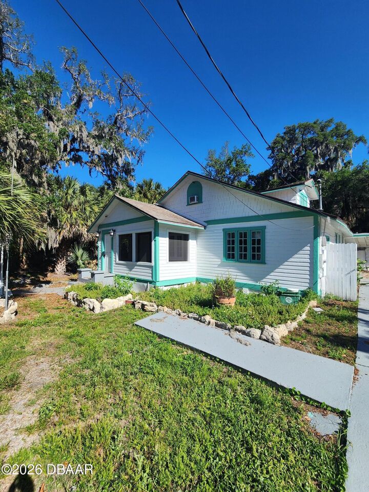 Property Photo:  319/323 Taylor Avenue  FL 32114 