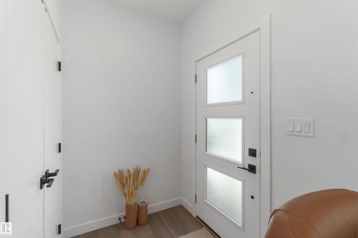 Property Photo: 124 28 Street SW AB T6A 3L2