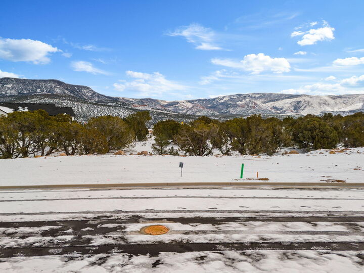 Property Photo:  3131 W Moon Crest Dr Lot 7  UT 84720 