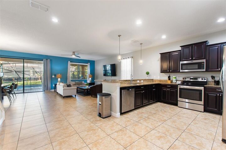 Property Photo:  1454 Myrtlewood Street  FL 33896 