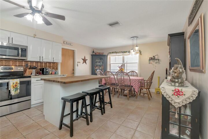 Property Photo:  13140 111th Lane  FL 33778 