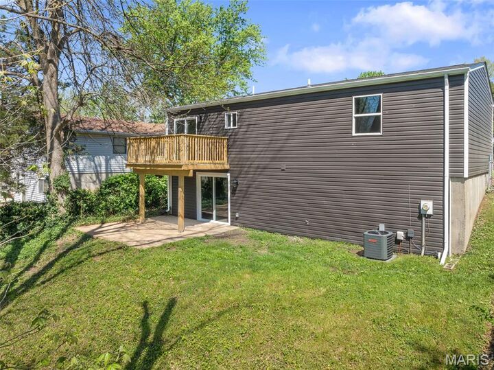 Property Photo:  64 Cedar Ridge Drive  MO 63069 