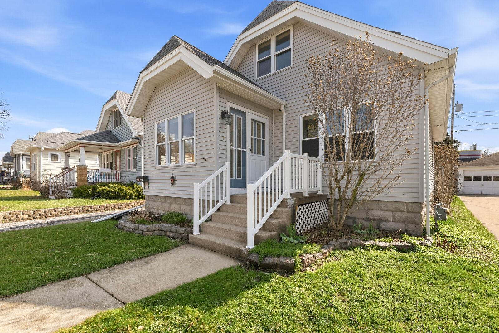 Property Photo:  4156 S 1st St  WI 53207 