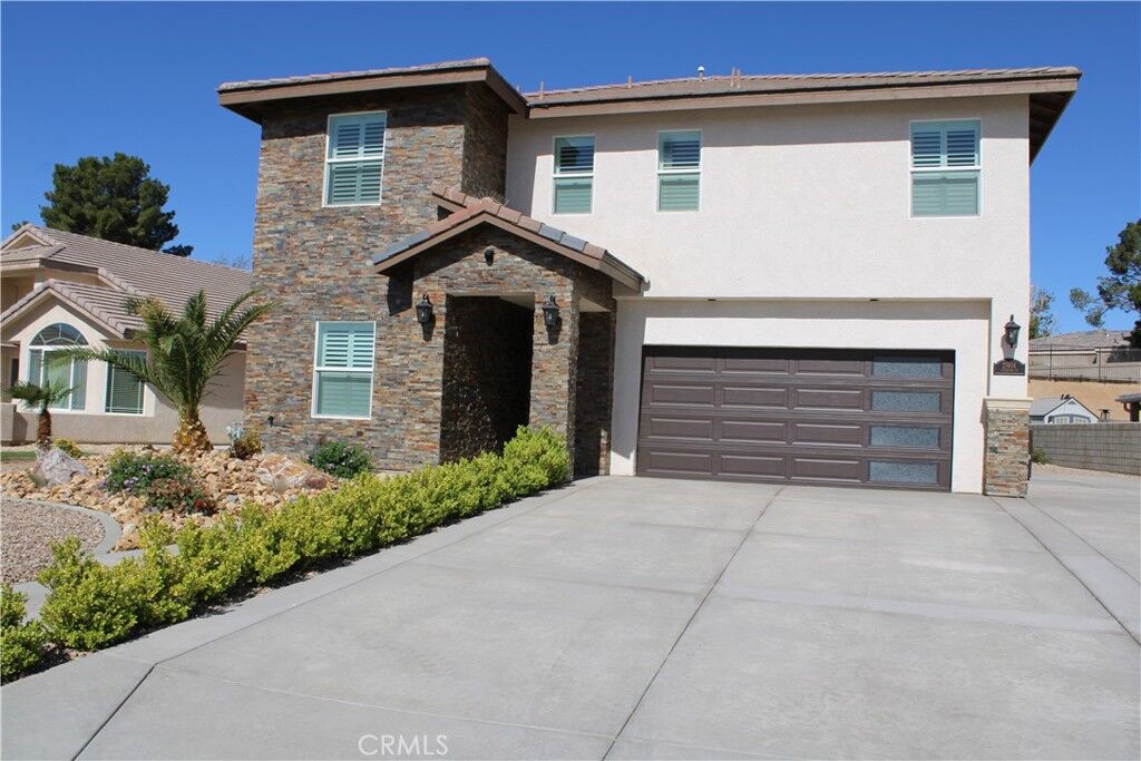 Property Photo:  27404 Outrigger Lane  CA 92342 