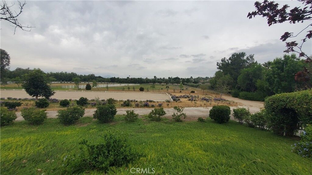 Property Photo:  820 Santa Fe Highlands Dr  CA 92065 