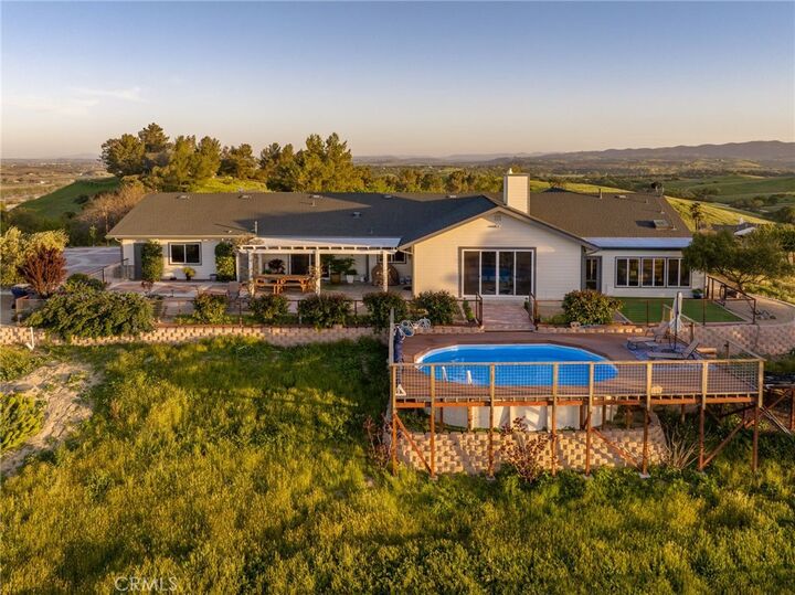 Property Photo:  8580 Warren  CA 93446 