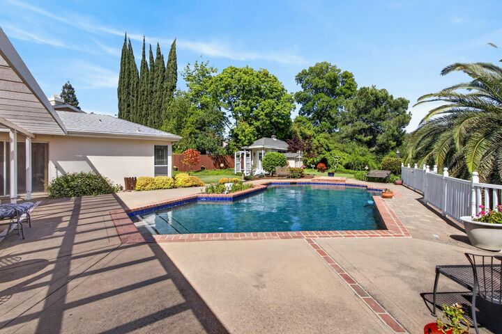 Property Photo:  226 Firestone Drive  CA 95678 