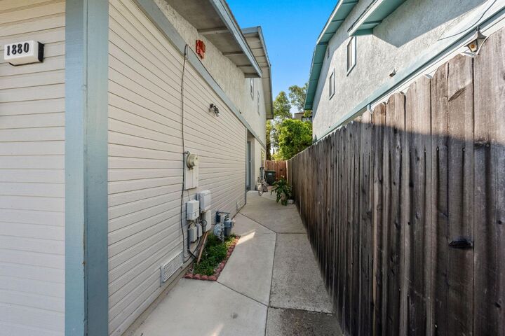 Property Photo:  1880 Premier Place  CA 94520 