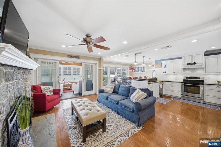 Property Photo:  84 W Shore Road  NJ 07834 