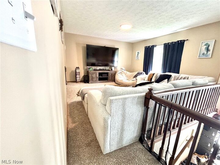 Property Photo:  1392 Homestead Drive  OH 43920 