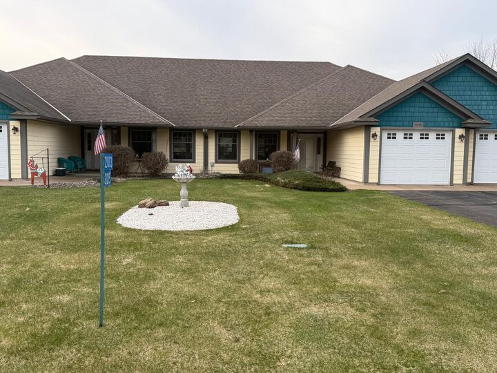 Property Photo:  2015 Highland Circle E  MN 55051 