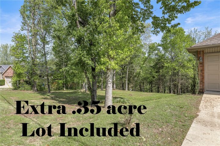 Property Photo:  28 Latshaw Drive  AR 72714 