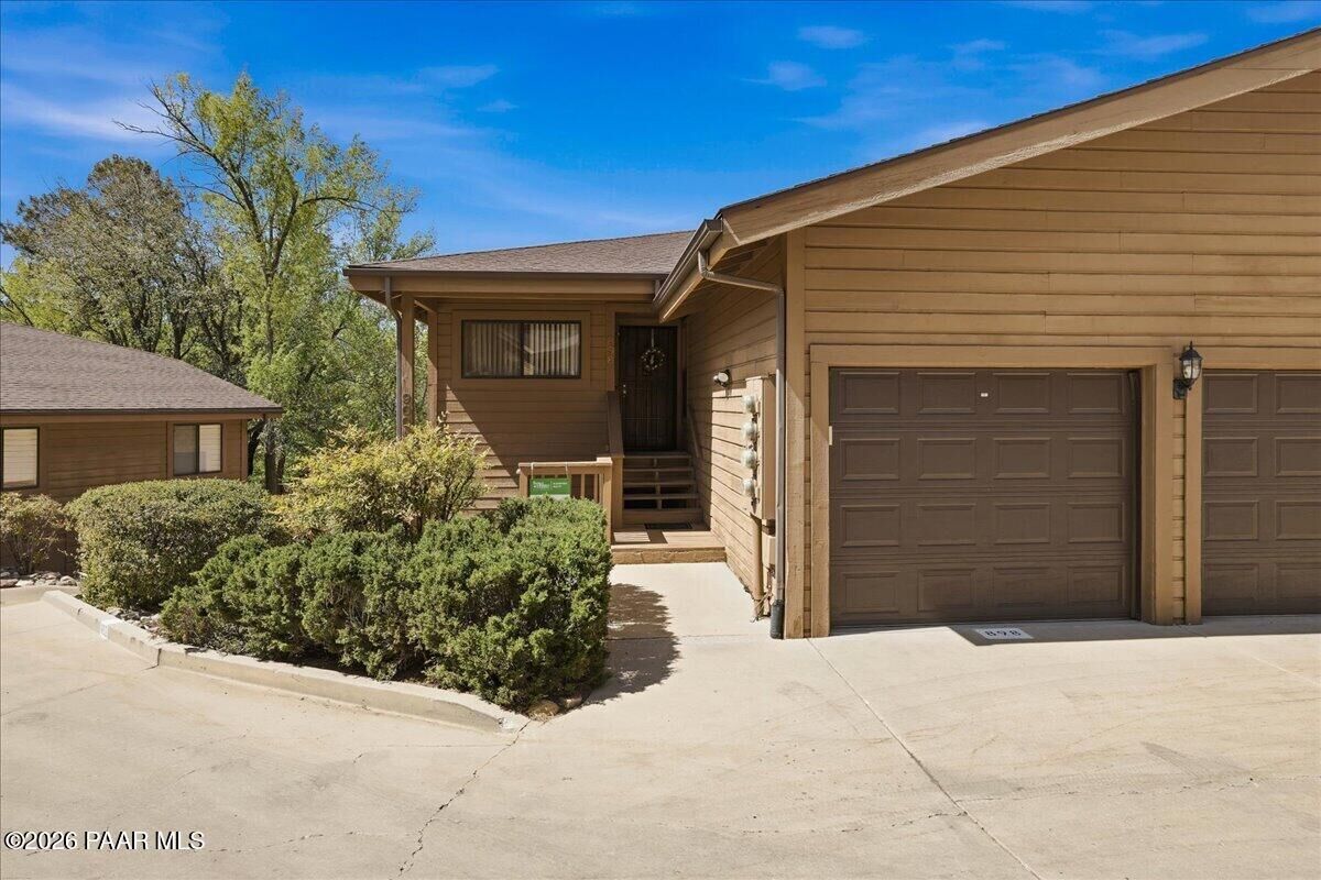 Property Photo:  900 Old Stage Road  AZ 86303 