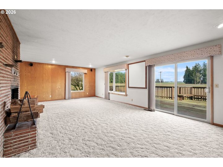 Property Photo:  6884 S Hansen Ln  OR 97002 