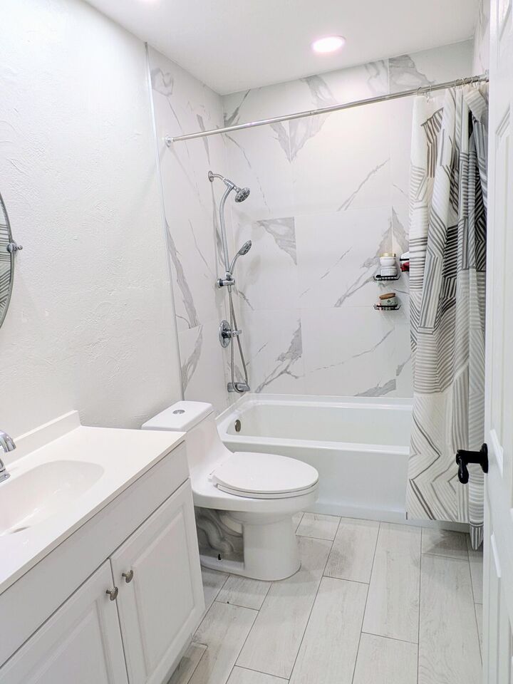 Property Photo: 21089 Brookshire Terrace FL 33433