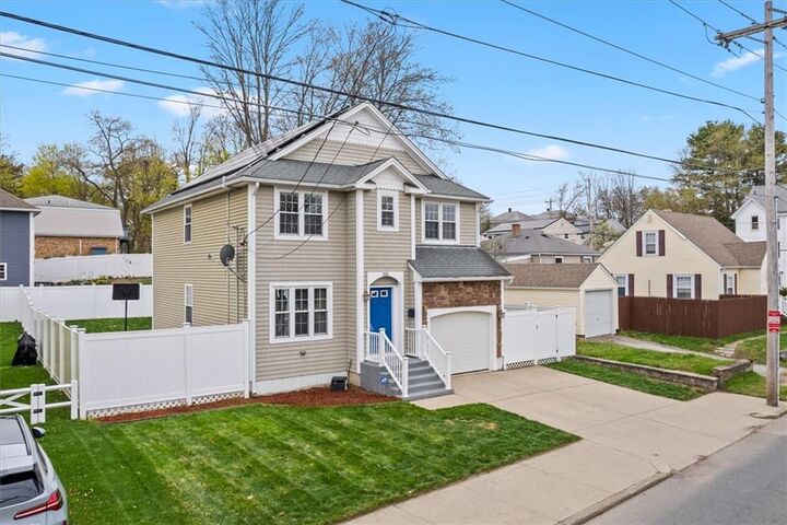 Property Photo:  515 Pleasant Street  RI 02860 