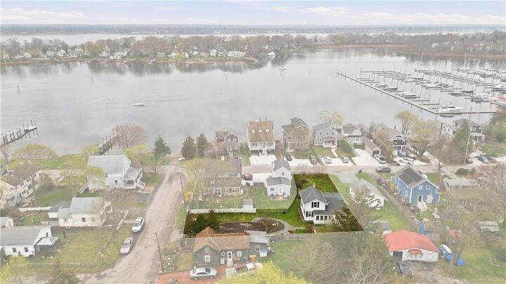 Property Photo:  9 Leslie Avenue  RI 02806 