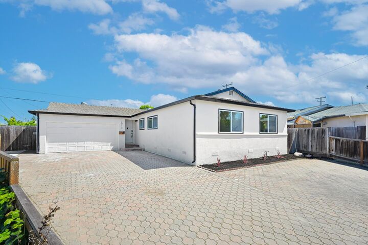 Property Photo:  2013 Cabrillo Court  CA 95051 