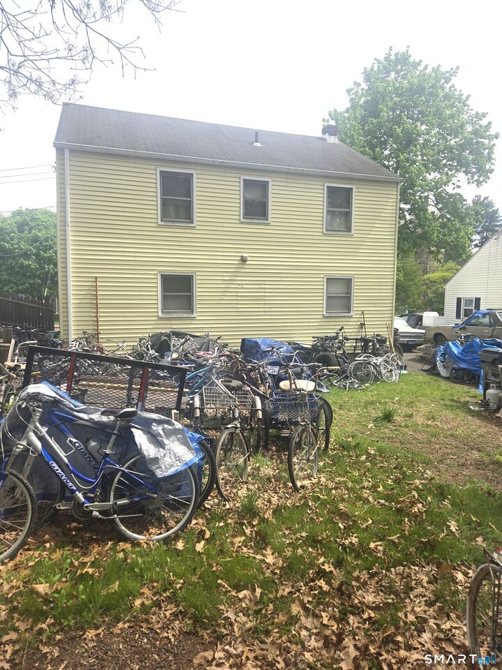 Property Photo:  253 Hilliard Street  CT 06042 