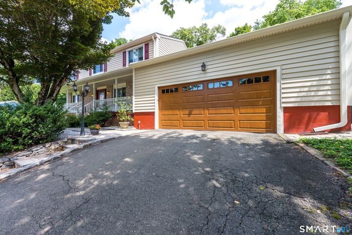 Property Photo: 118 Rolling Ridge Road CT 06518