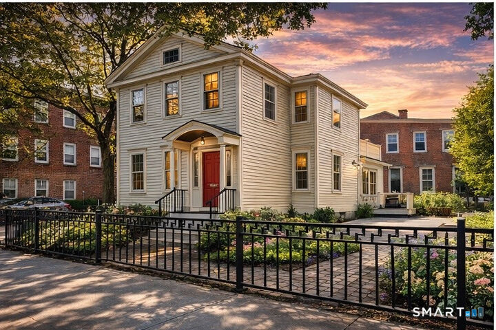 Property Photo:  216 Saint John Street  CT 06511 