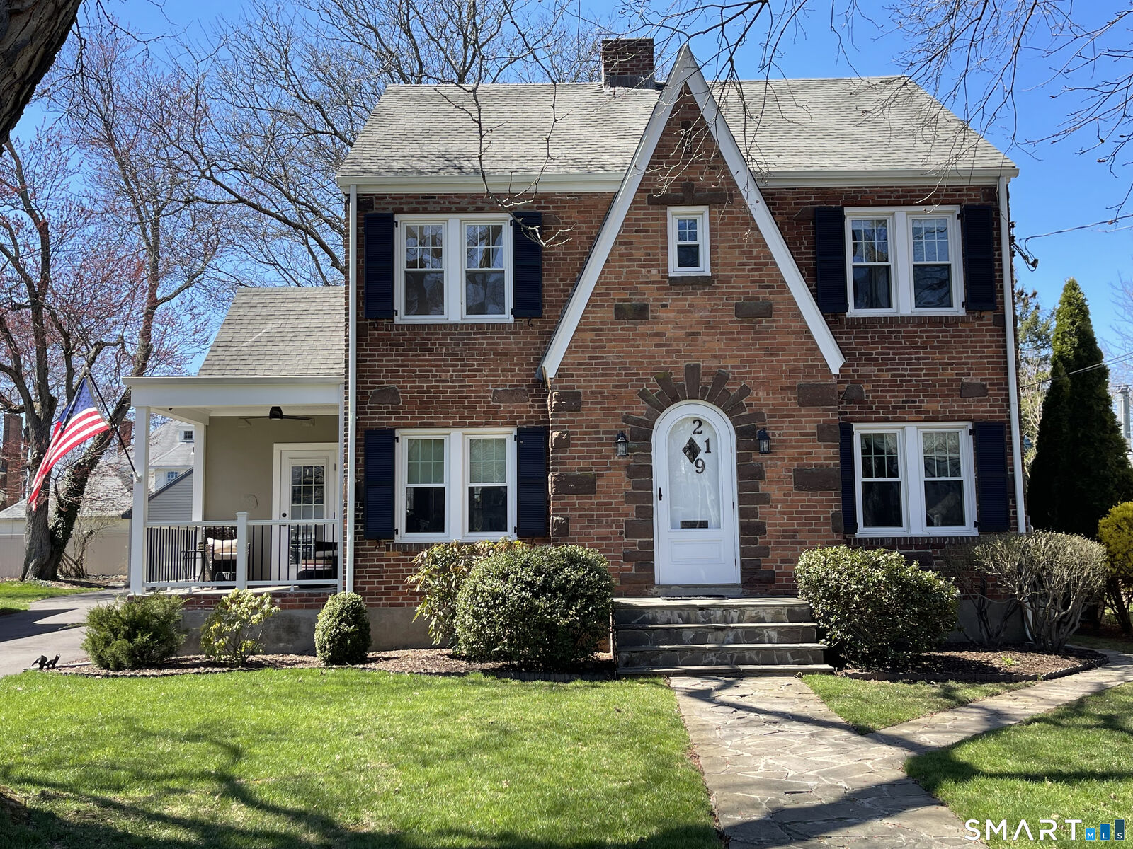 Property Photo:  219 Auburn Road  CT 06119 