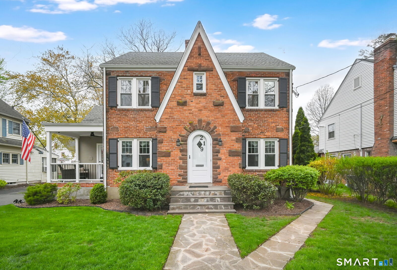 Property Photo:  219 Auburn Road  CT 06119 