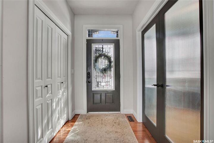 Property Photo:  112 Kinsmen Crescent  SK S0K 0A2 